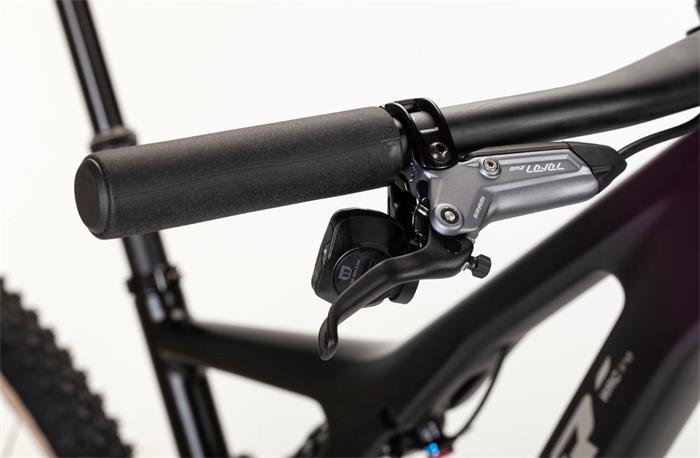 THUNDER GX AXS 29" 12s BLACK MD-440