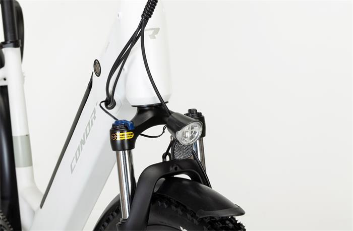 CONOR LOMBOK 8s  27,5" WHITE MD-440