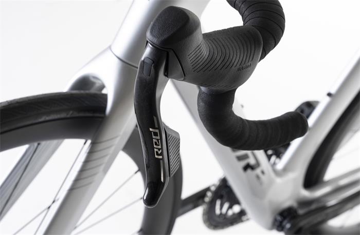VOLCANO AERO SRAM RED ROAD 2x12s LIGHT GREY LA/560